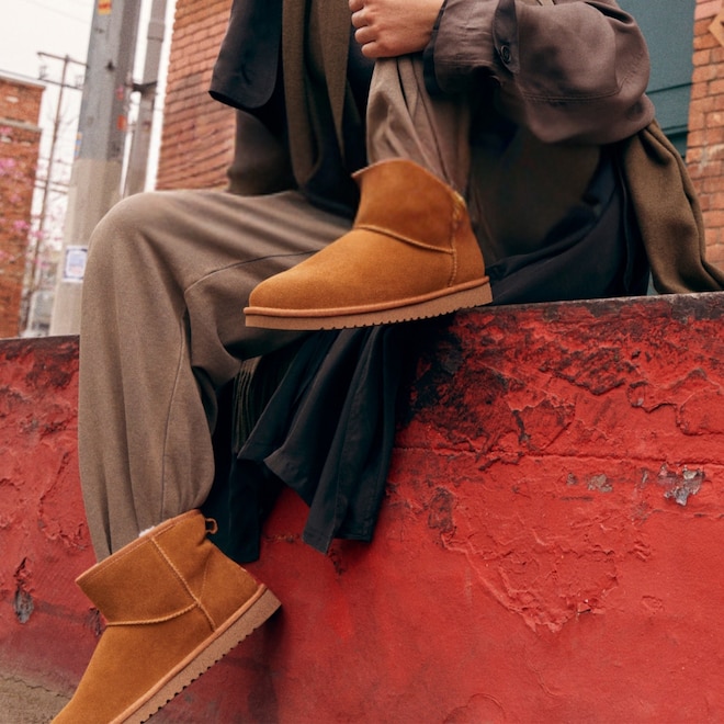 These UGG Slippers Are on Everyone’s Wish List—and Now They’re on Sale