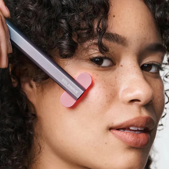 Solawave Dropped a Massive Black Friday BOGO Deal & We’re Obsessed