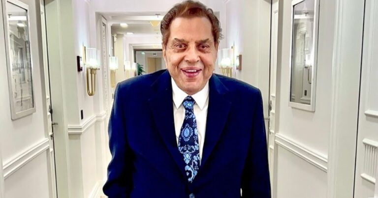 Dharmendra Passes Away: Karan Johar Confirms The Unfortunate News; Esha Deol, Hema Malini Arrive For Funeral