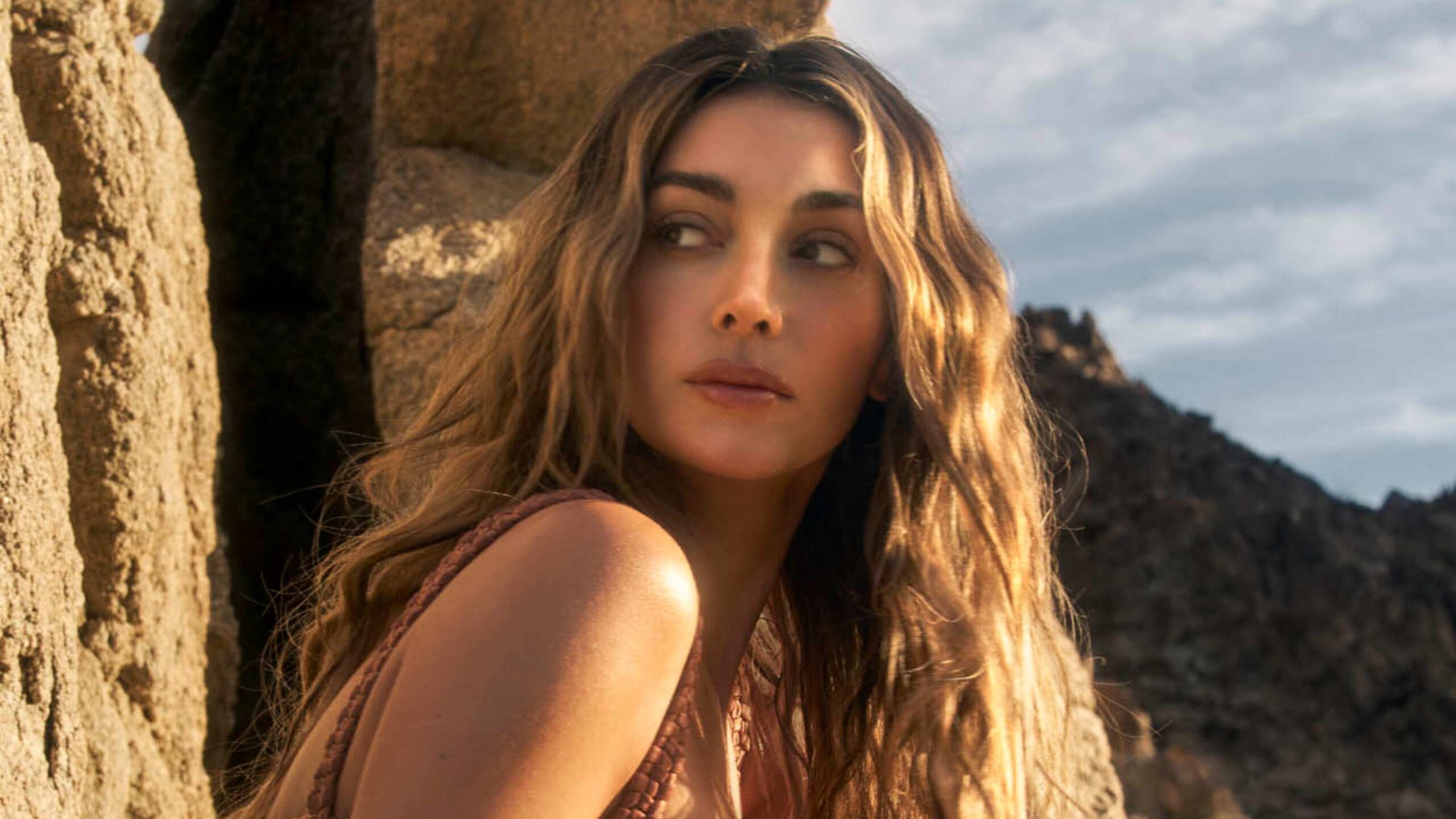 Brianna LaPaglia’s SI Swimsuit Feature Was a Gorgeous Display of Earthy Ensembles