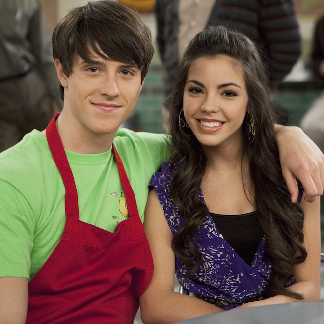 Good Luck Charlie Stars Shane Harper & Samantha Boscarino Are Married