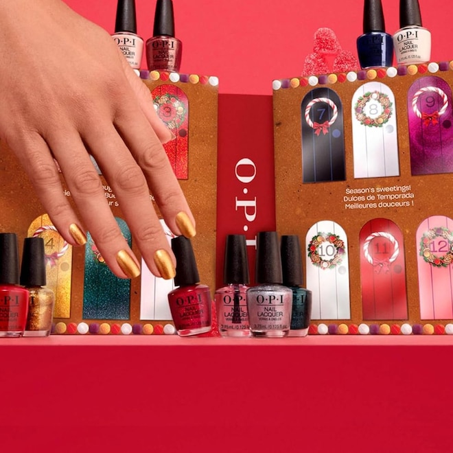 Amazon’s Super Saturday Sale Has Last-Minute Holiday Gifts from 