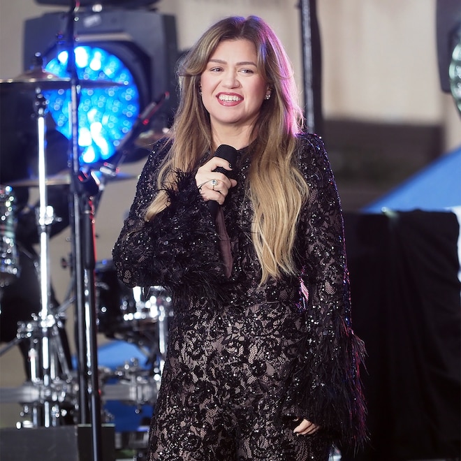 Kelly Clarkson’s Kids River & Remington Are All Grown Up in Rare Photo