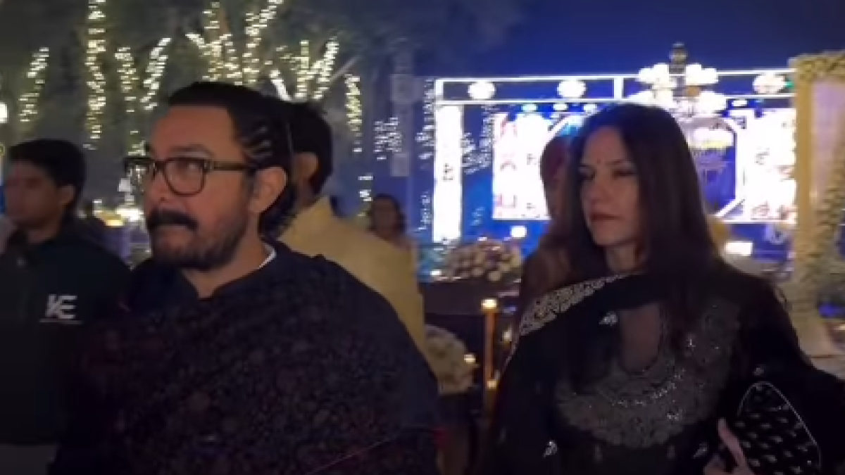 Aamir Khan and Gauri Spratt Steal the Show in Coordinated Black Attire