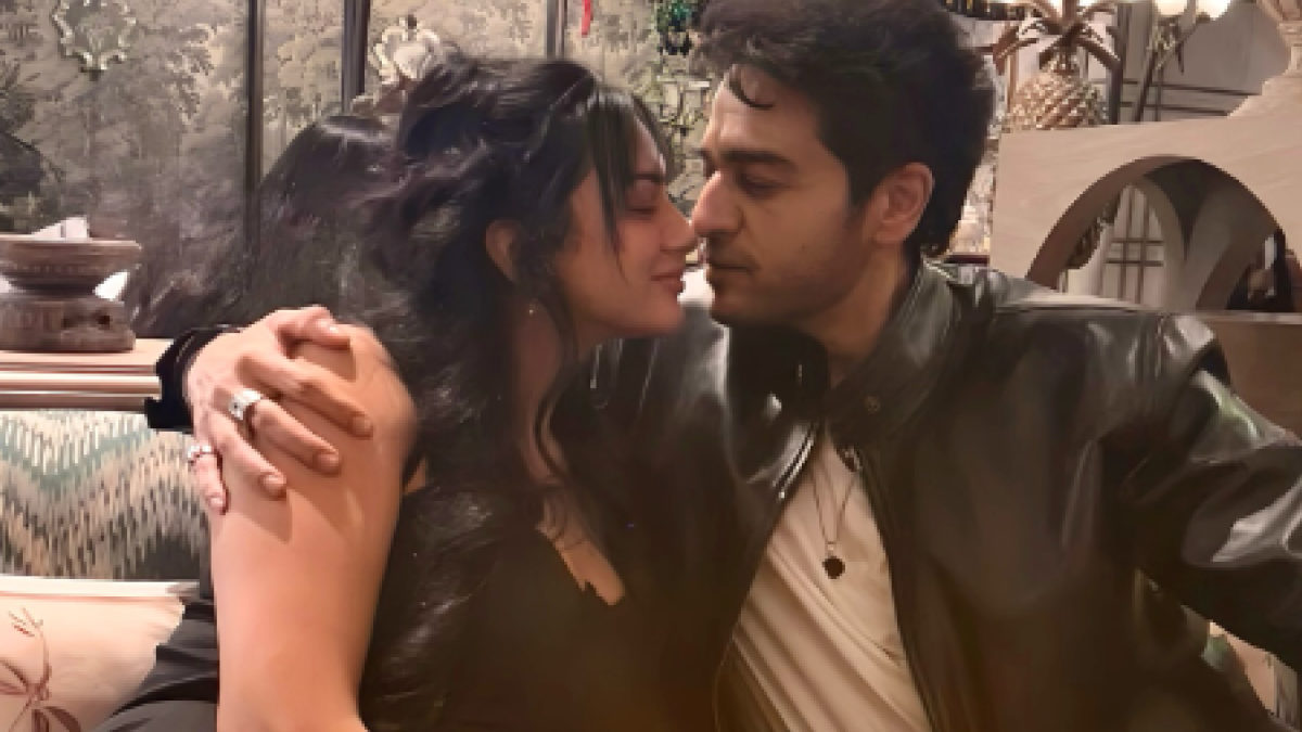 Bigg Boss 19 Winner Gaurav Khanna’s Romantic Christmas With Wife Akanksha Chamola Is Pure Magic