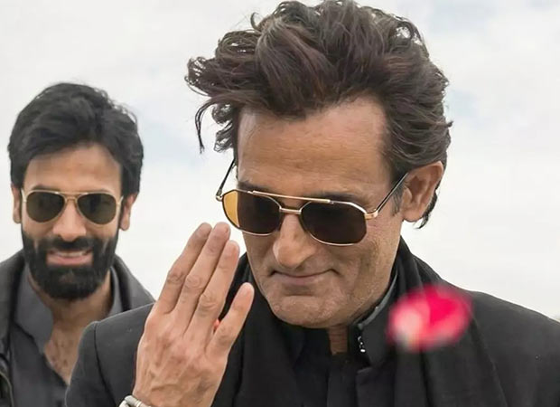 “Akshaye Khanna has BLOWN the NATION” with his performances this year”: Ameesha Patel pens note for Humraaz co-star amid Dhurandhar buzz