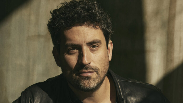 Ed Weeks to Star in Vampire Comedy Pilot ‘Eternally Yours’ at CBS