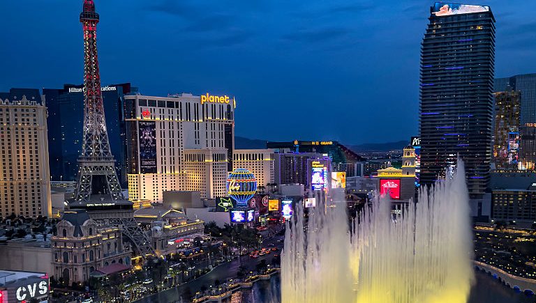 Where Do Hollywood’s High-Rollers Spend Their Vacations? Where Do Hollywood’s High-Rollers Spend Their Vacations?