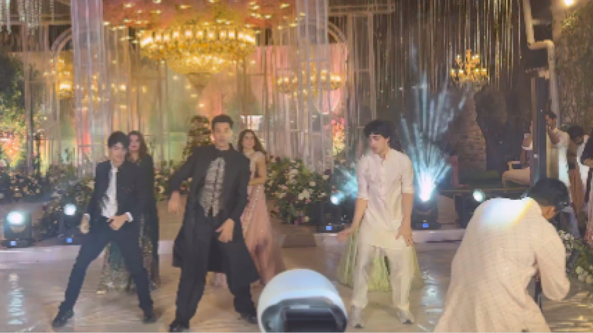 Hrithik Roshan Sets the Dance Floor on Fire With Sons at Cousin’s Wedding—Videos Go Viral!
