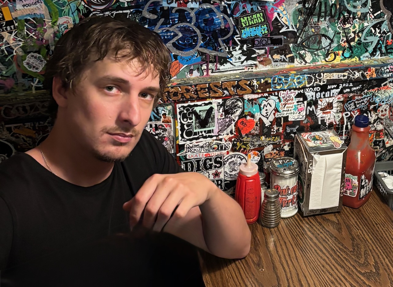 ‘Influencers’ Director on Making a Scary Movie for Scary Times: “Horror Is a Great Platform”