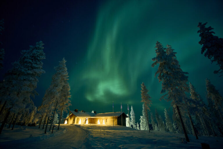 This Eco-Minded Arctic Retreat Is The First Hotel To Track Ultrafine Air Particles