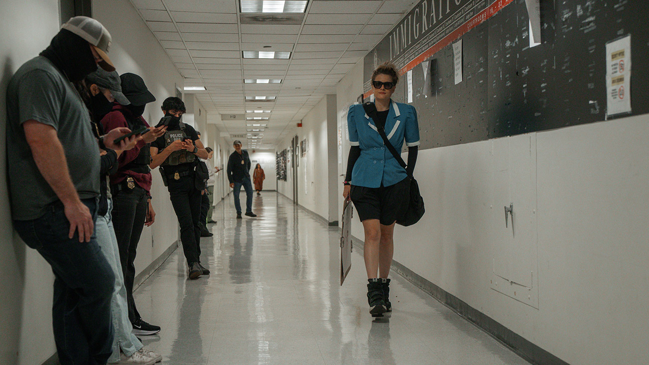 “Nuzzi Nude” Artist Isabelle Brourman Documents American Chaos in Real Time