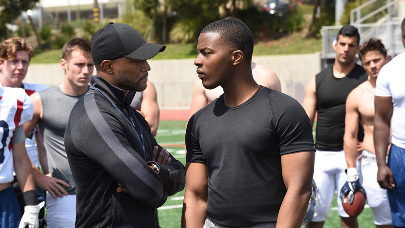 ‘All American’ and ‘Georgie & Mandy’s First Marriage’ Production Assistants Vote to Unionize