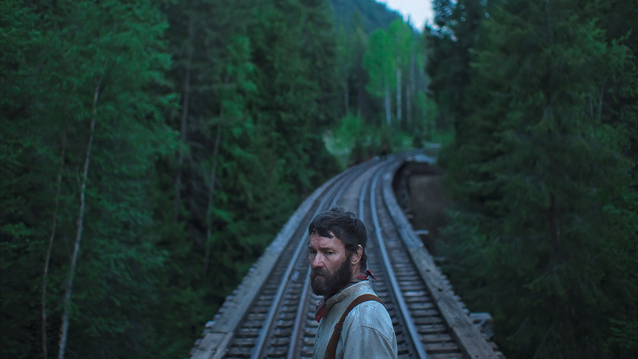 “The Majesty of Ordinariness”: ‘THR Presents’ Q&A With ‘Train Dreams’ Star Joel Edgerton and DP Adolpho Veloso