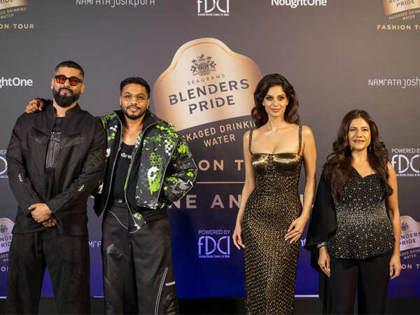 Blenders Pride Fashion Tour Speeds Into Jaipur With High-Octane Glamour Blenders Pride Fashion Tour Speeds Into Jaipur With High-Octane Glamour