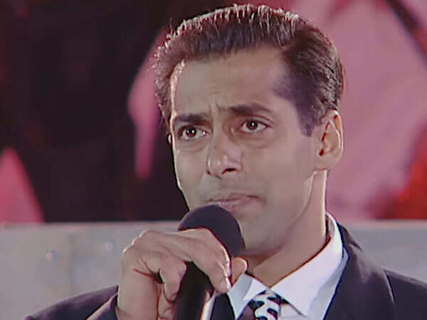 When Salman Khan Won The Filmfare Award For Best Supporting Actor For Kuch Kuch Hota Hai
