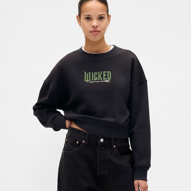 Gap Sweatpants & Sweatshirts Are an Extra 50% Off This Weekend