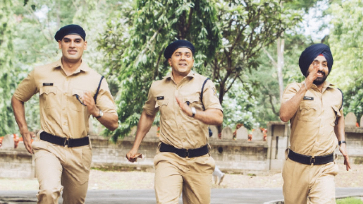 Ahan Shetty’s BTS Pictures from Border 2 With Varun Dhawan and Diljit Dosanjh Go Viral