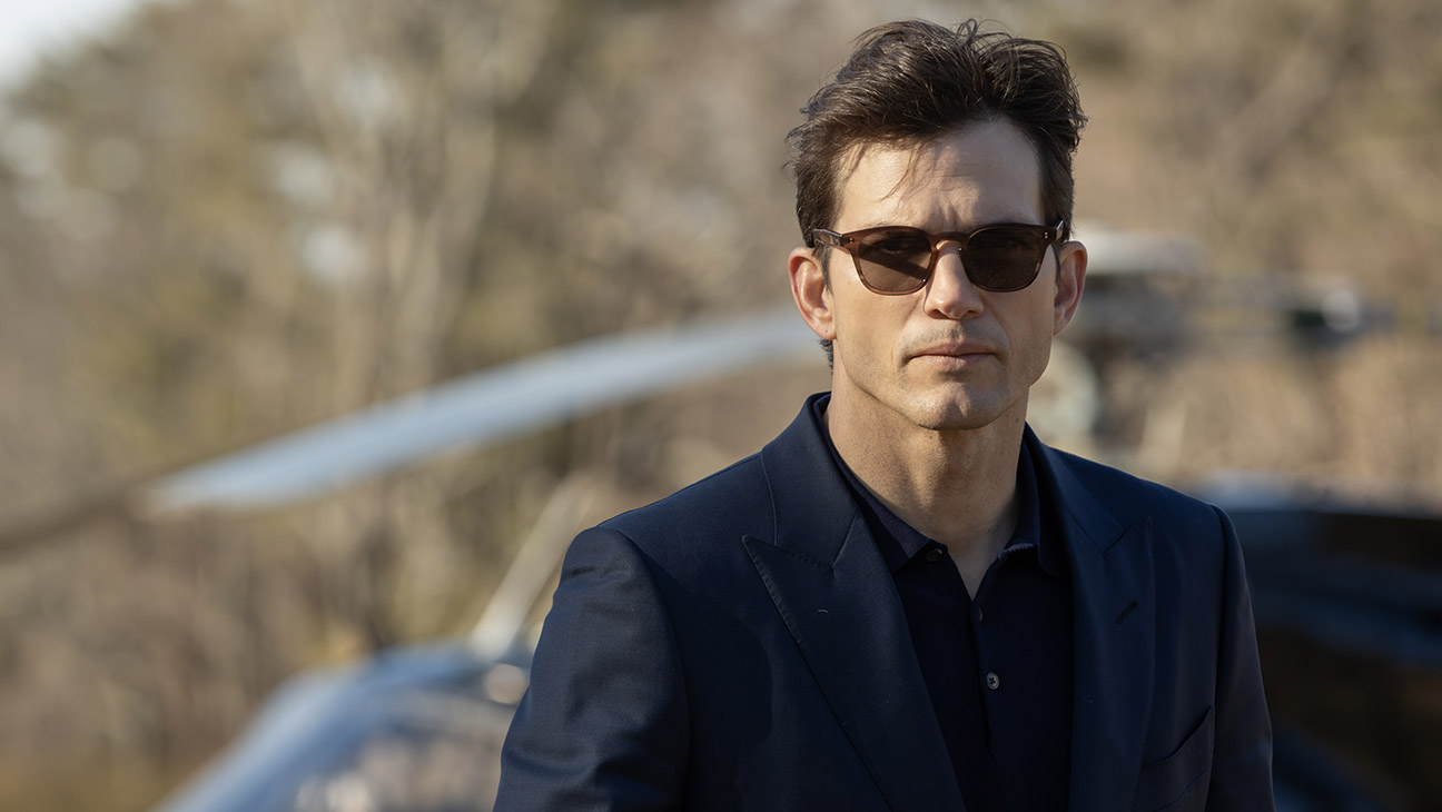 Ashton Kutcher on Joining the Ryan Murphy Universe as a Villain in ‘The Beauty’ — and Shuts Down Elon Musk Inspiration Rumors