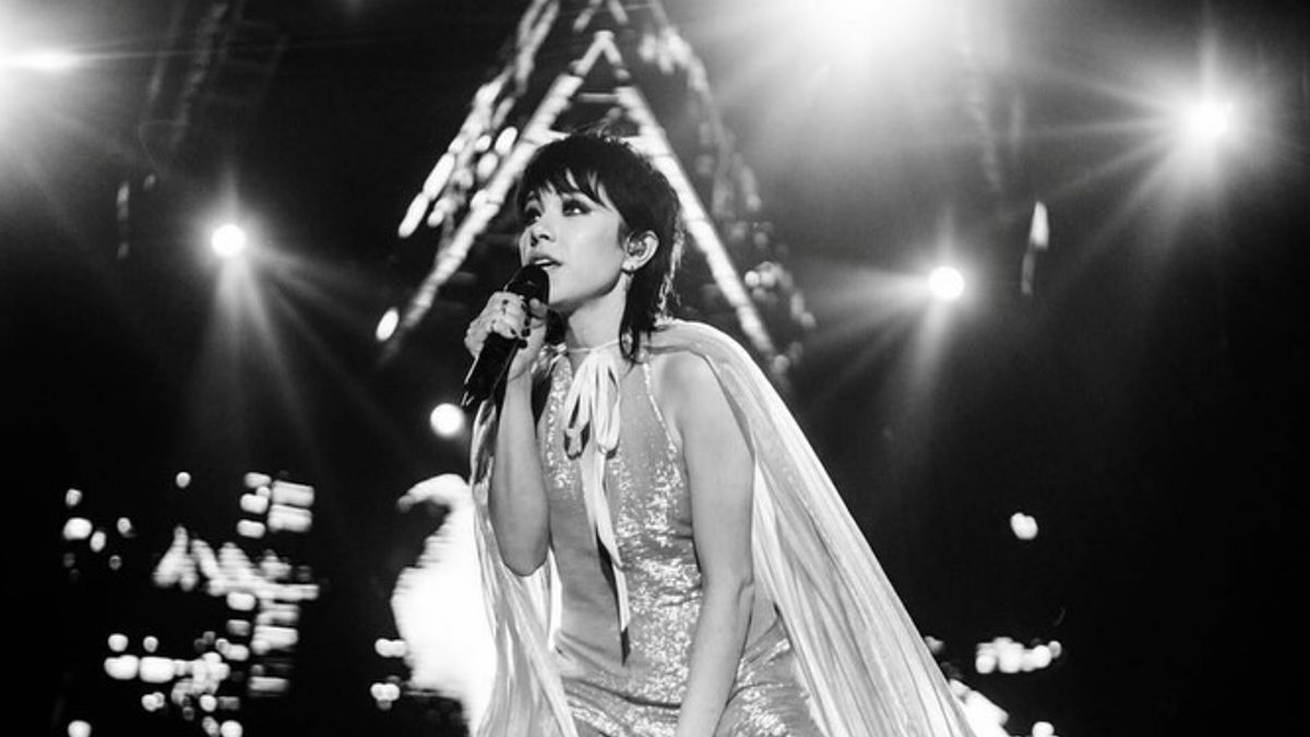 Carly Rae Jepsen Confirms New Album Is Coming This Year