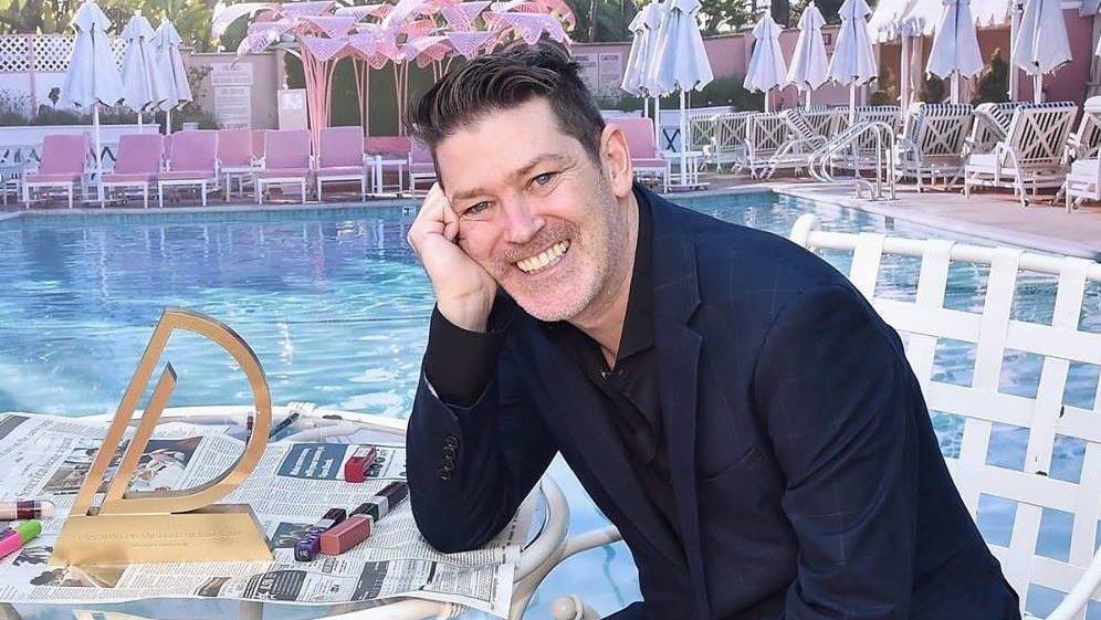 Outfit Change: The Only Agency Buys The Daily Front Row