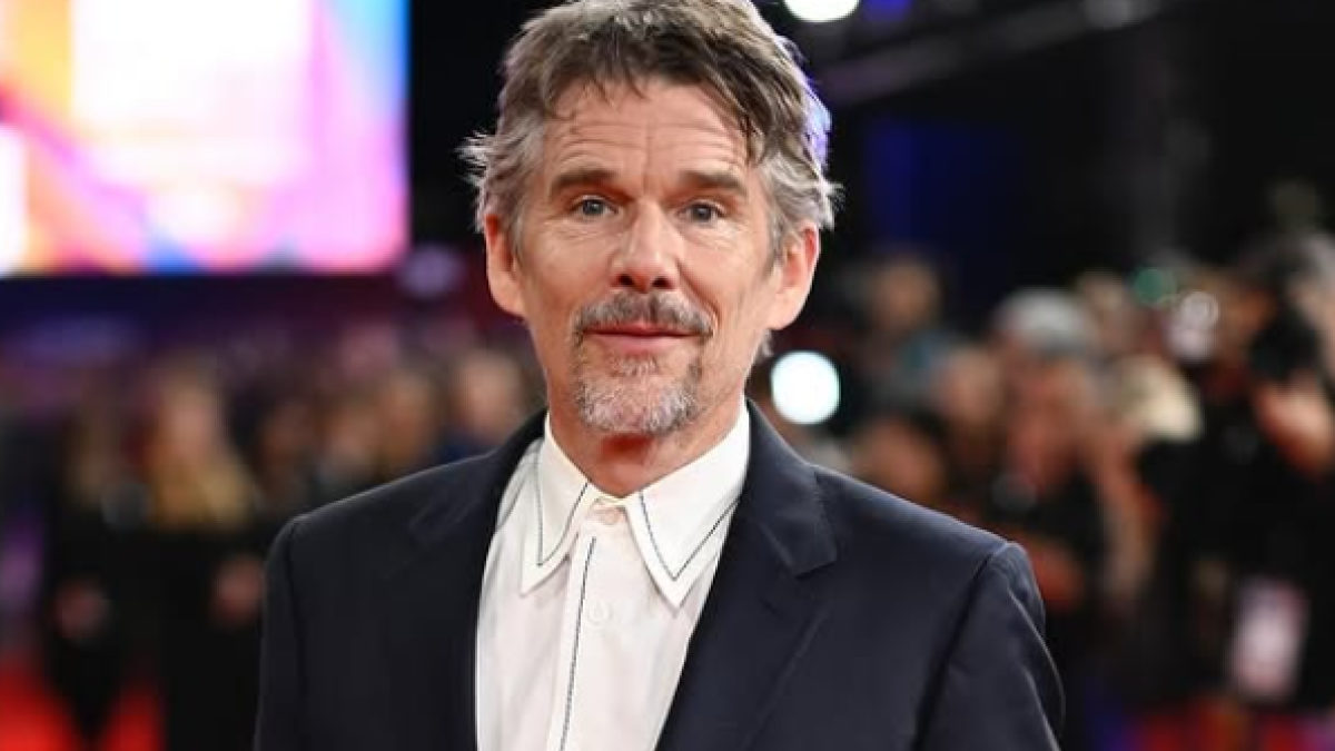 A Dog Just Beat Ethan Hawke for Best Horror Performance and the Internet Is Losing It