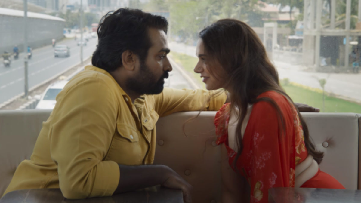 Gandhi Talks Review: Vijay Sethupathi and Arvind Swamy’s silent film is successful in parts Gandhi Talks Review: Vijay Sethupathi and Arvind Swamy’s silent film is successful in parts