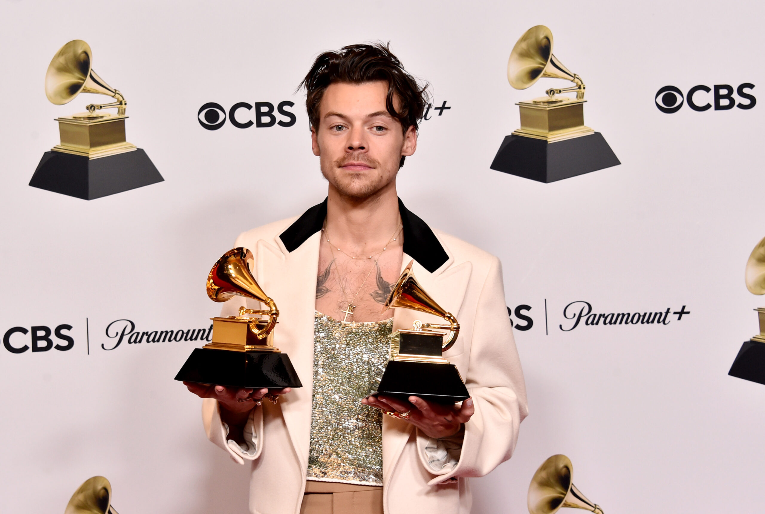 Harry Styles Takes You Dancing With New Single “Aperture”