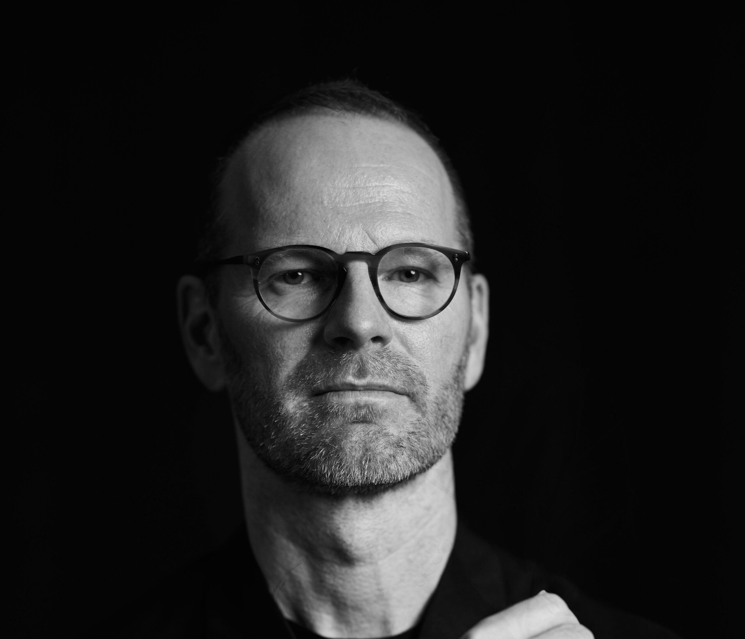 Joachim Trier on the Success (and Critics) of ‘Sentimental Value,’ Fighting for Theatrical and Mentoring Ryan Coogler 