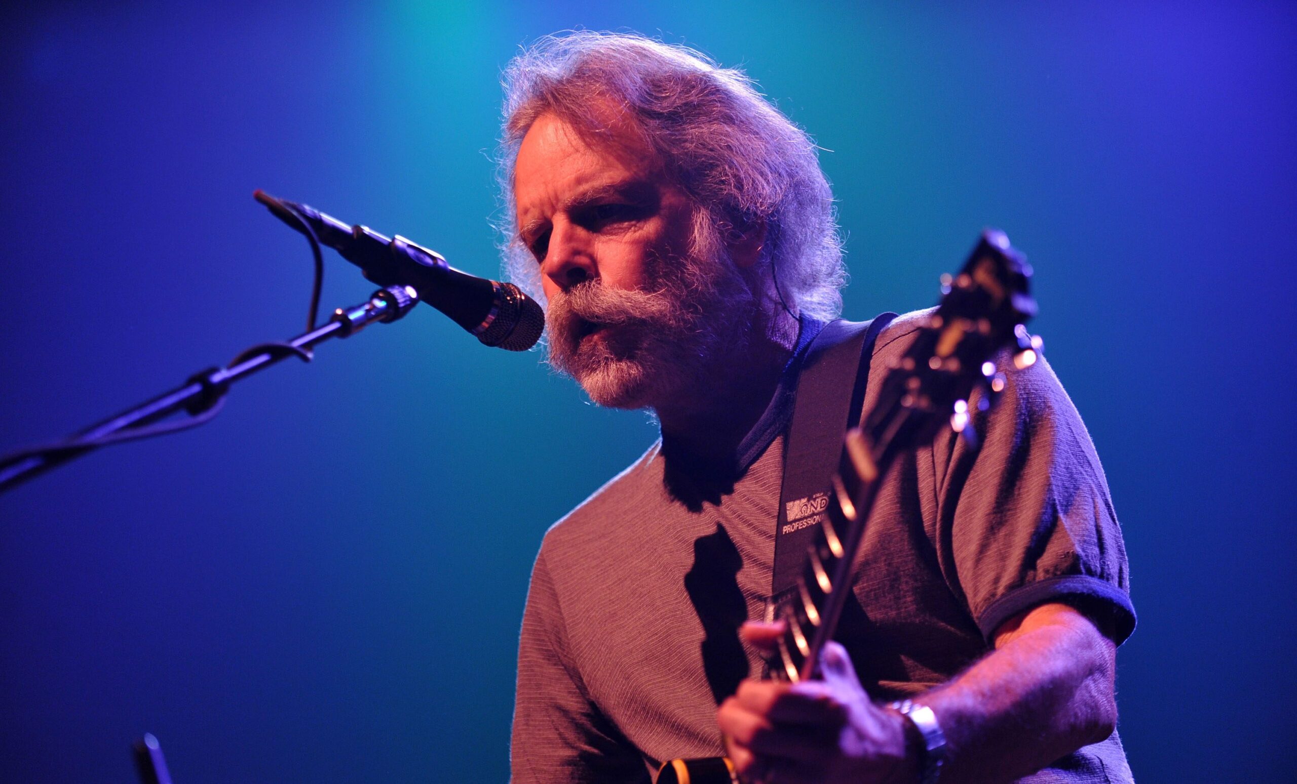 I Played a Tribute Show for Bob Weir. It Was Heartbreaking and Healing (Guest Column)