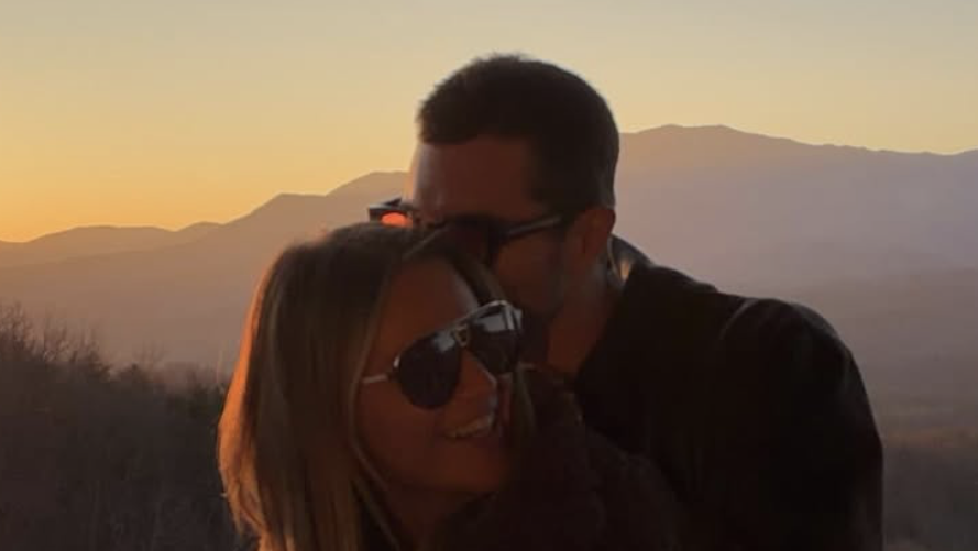 Why Did Chase Stokes & Kelsea Ballerini Break Up? Inside Their Brief Split