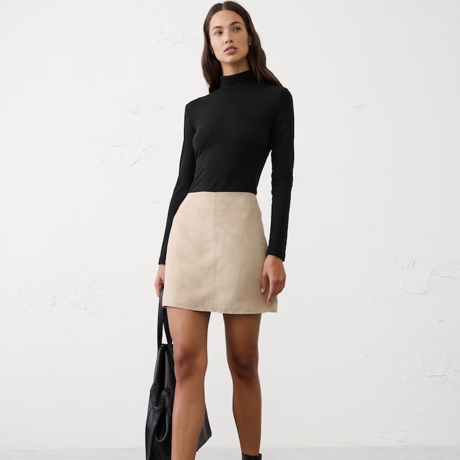 Look Chic at Work: Banana Republic Has 70% off Workwear