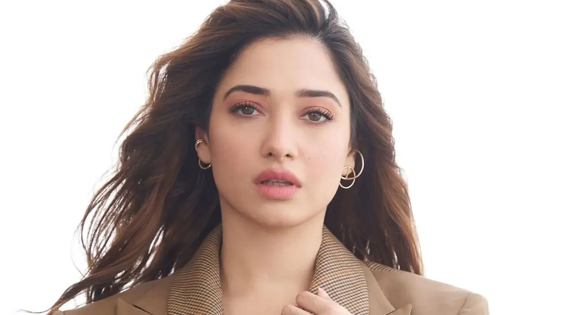 Tamannah signs a Bollywood biggie, deets inside