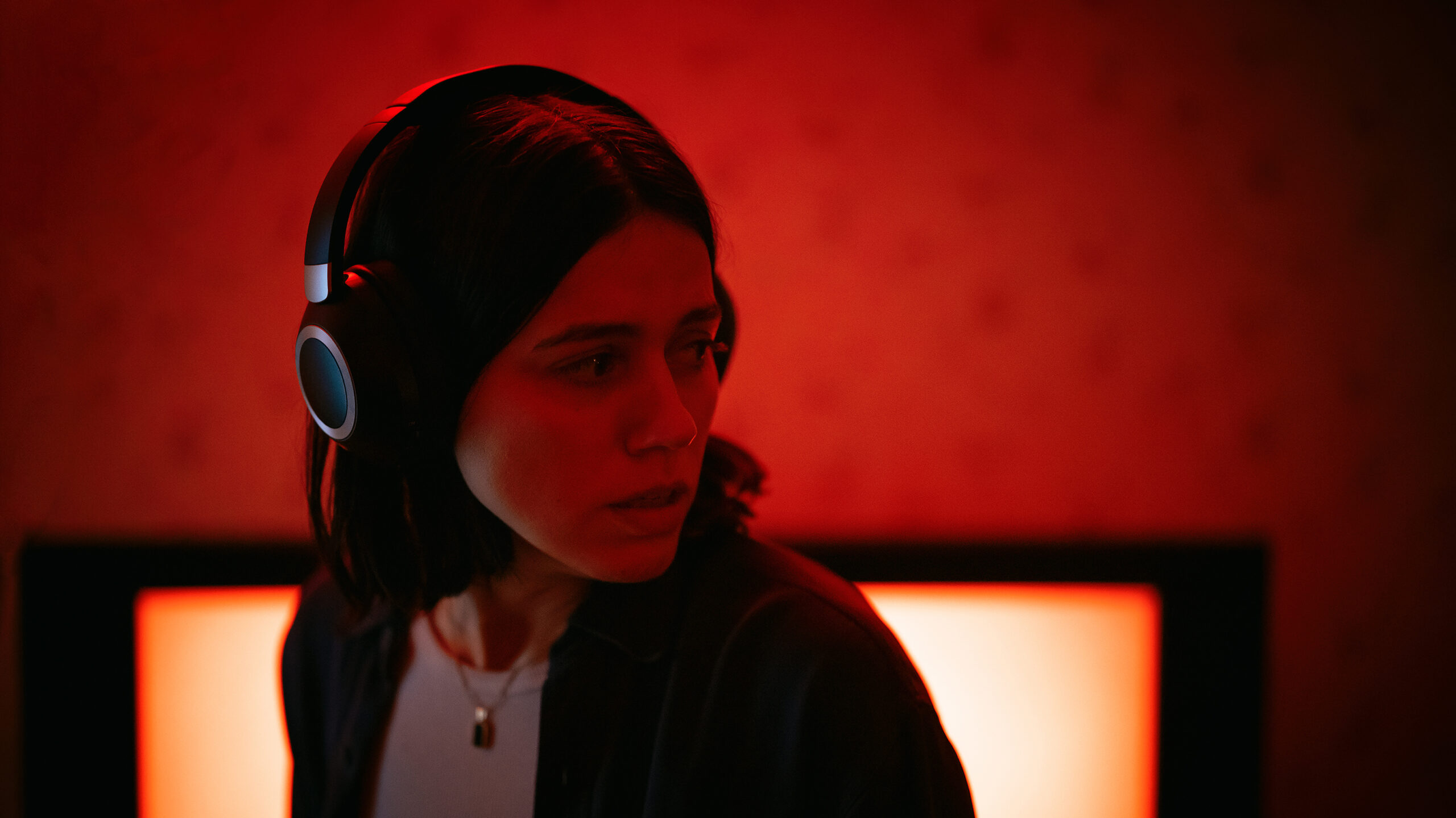 ‘Undertone’ Review: Another Glum, Gimmicky Horror Film Helps Itself to the ‘Hereditary’ Playbook