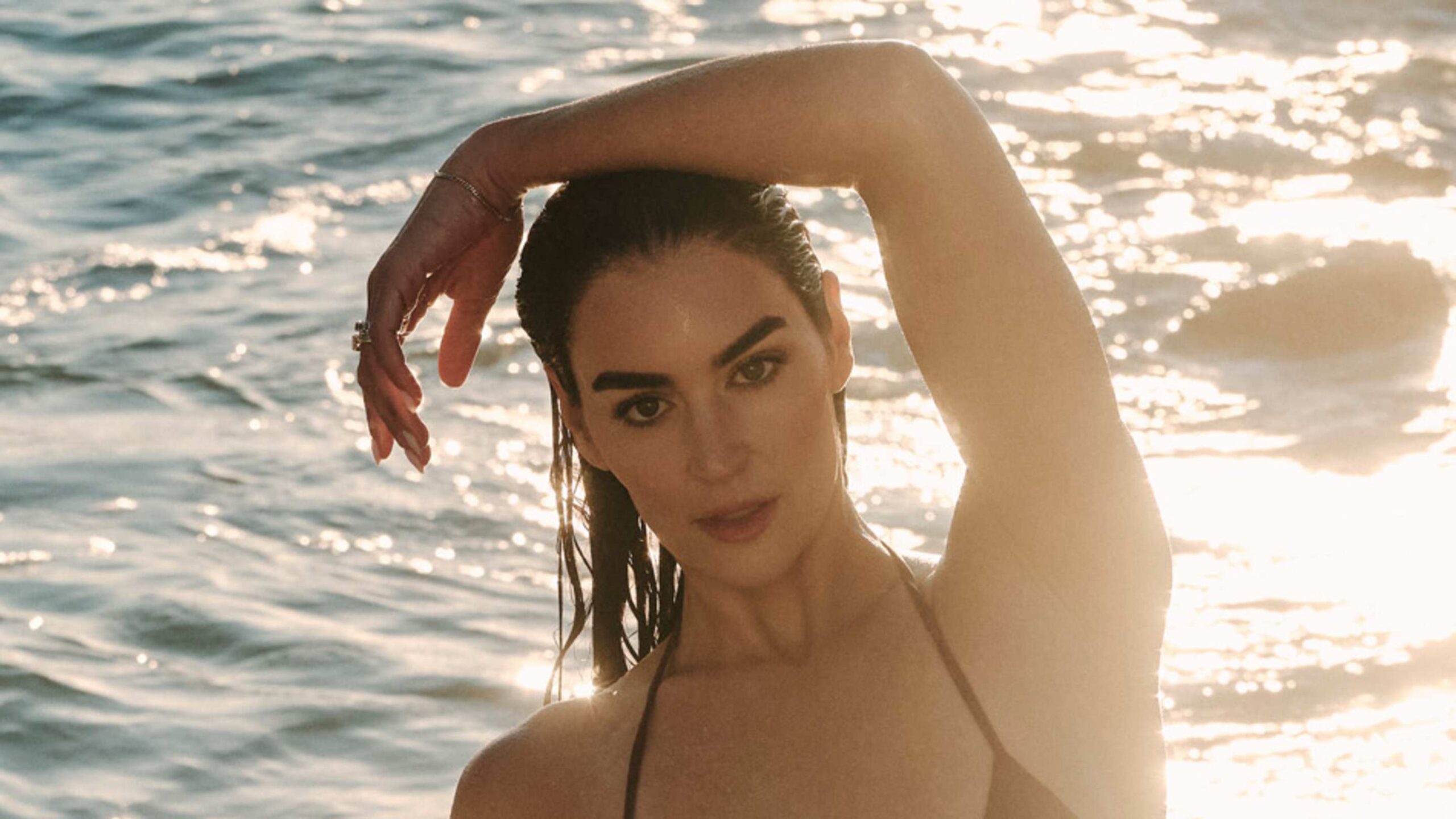 Claire Kittle Takes Fans Behind the Scenes of Her SI Swimsuit Debut With New Photos