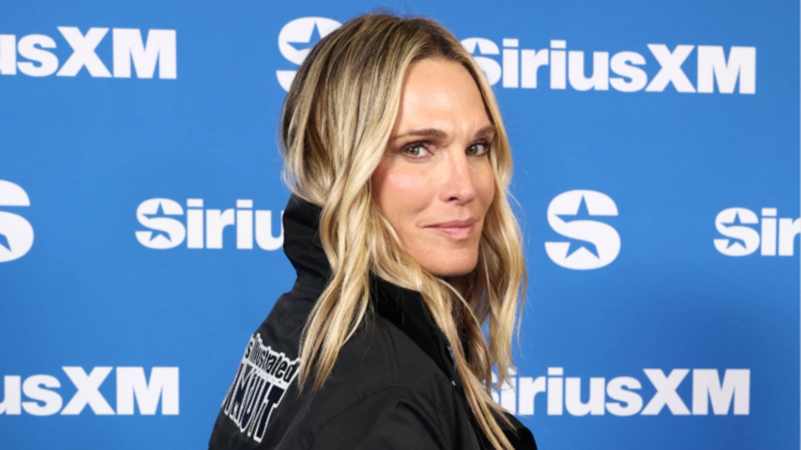 Molly Sims Shares Stylish Snaps From Family Trip to Florida: Replicate the Look