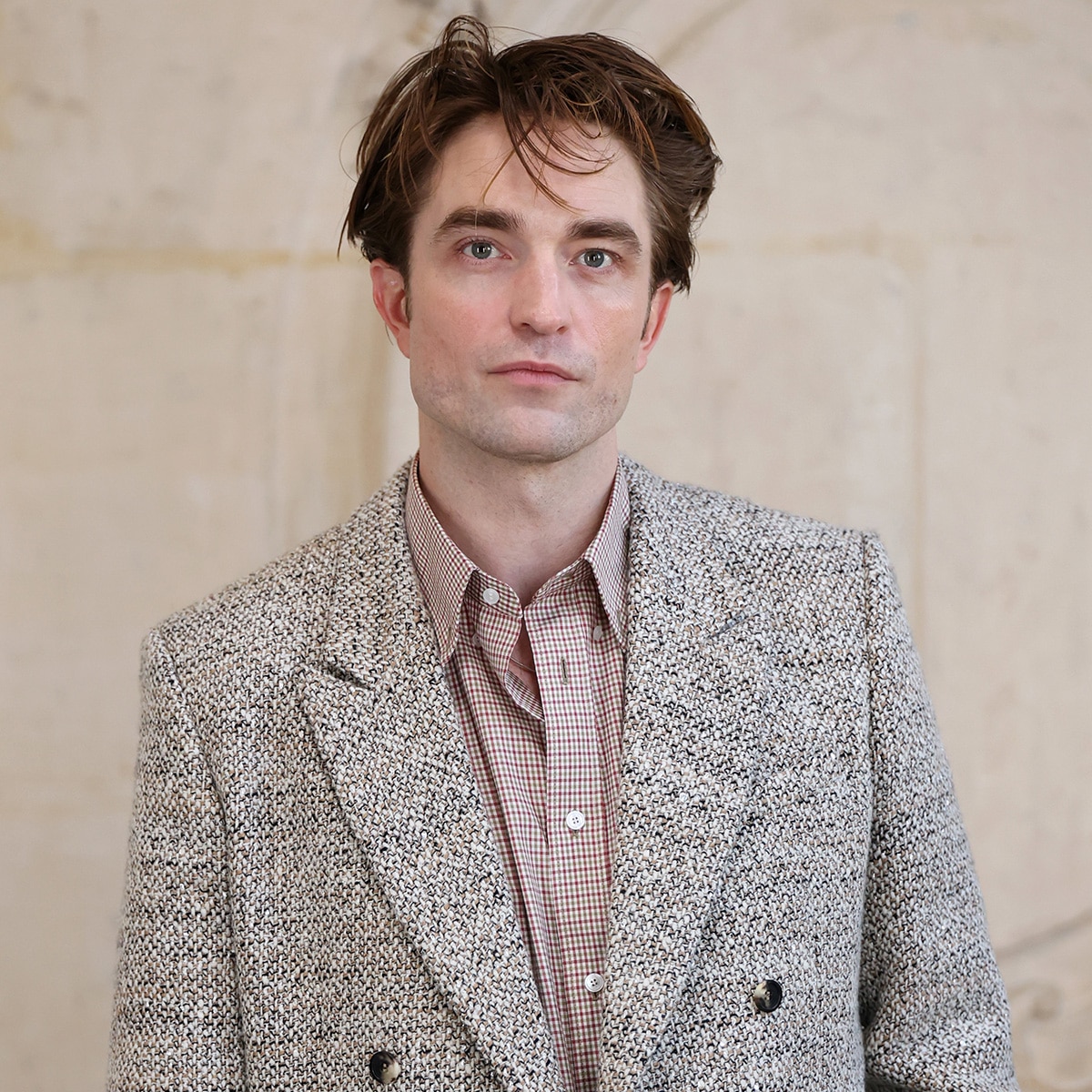 Robert Pattison Reveals Why a Therapist Once Thought He Was on Drugs