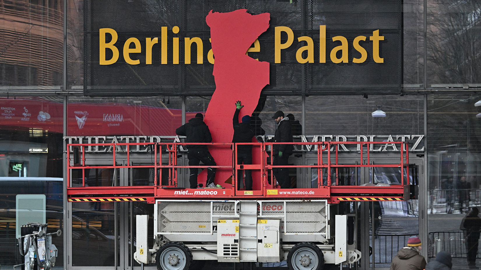 Timing Is Everything: Berlin’s Market Opens With Full Pockets, Big Packages and New Buyers