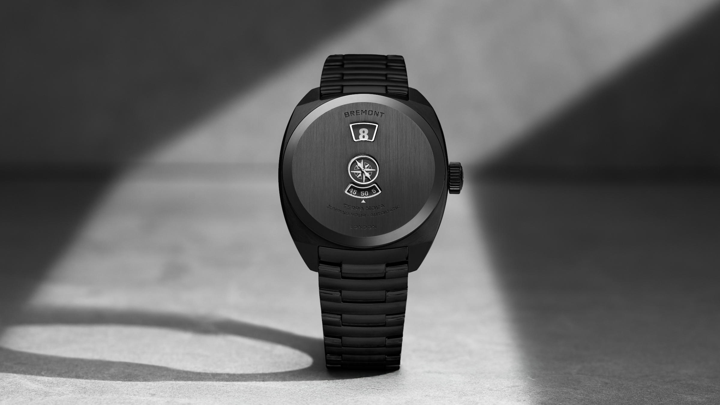 Bremont Gets Dark With Sleek Terra Nova ‘Jumping Hour’ Stealth Black Bremont Gets Dark With Sleek Terra Nova ‘Jumping Hour’ Stealth Black