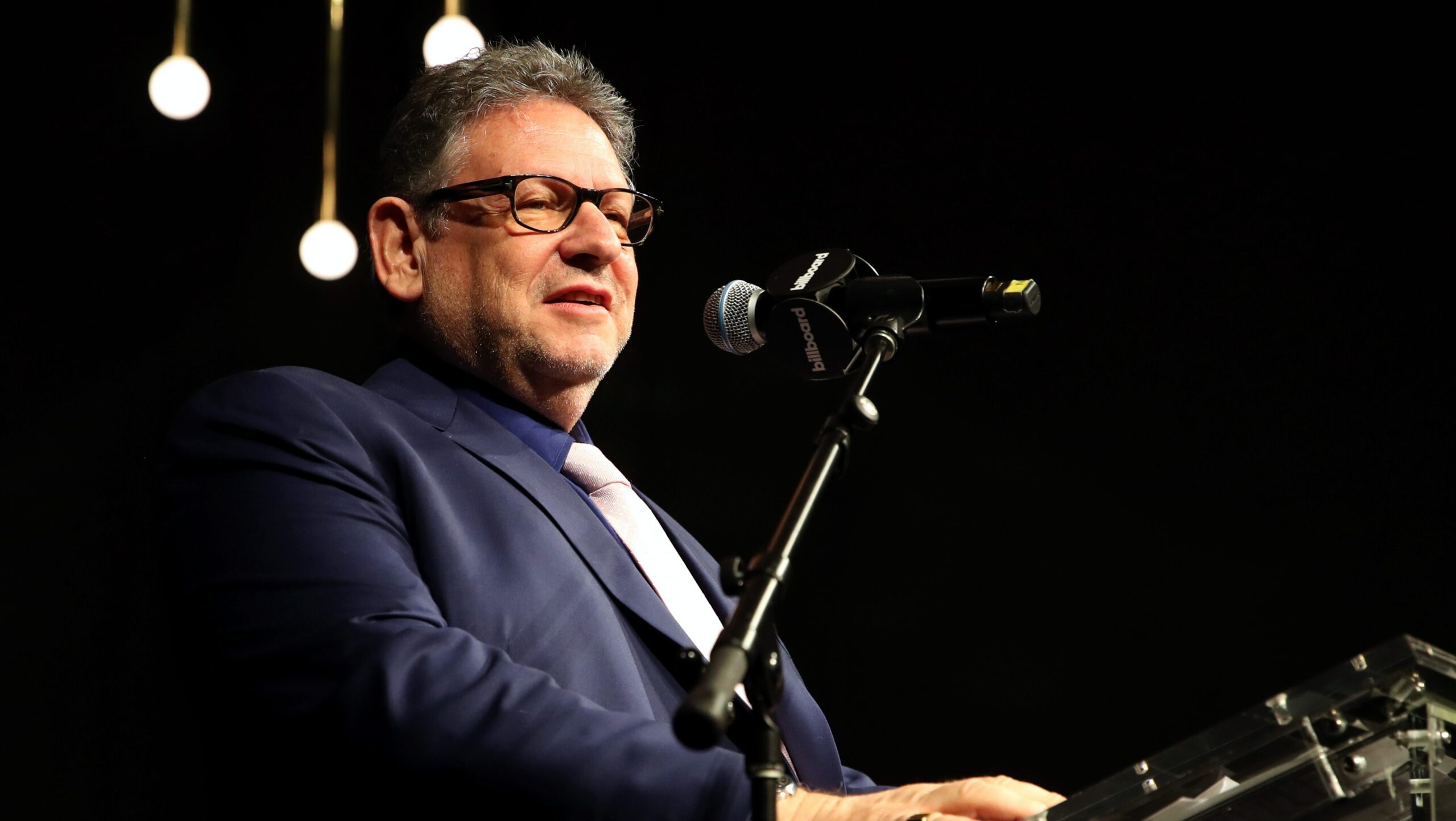 Universal Music Gets EU Approval for Downtown Deal After Agreeing to Sell Royalty Services Arm