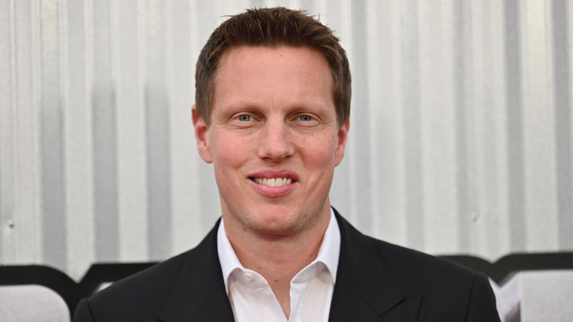 David Ellison Commits to HBO, Theatrical Windows in U.K. Open Letter if Paramount Wins WBD, Warns of “Monopolistic” Netflix