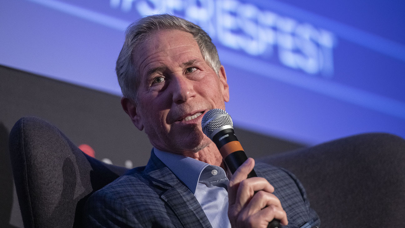 Lionsgate Quarterly Losses Widen After Starz Spin Off