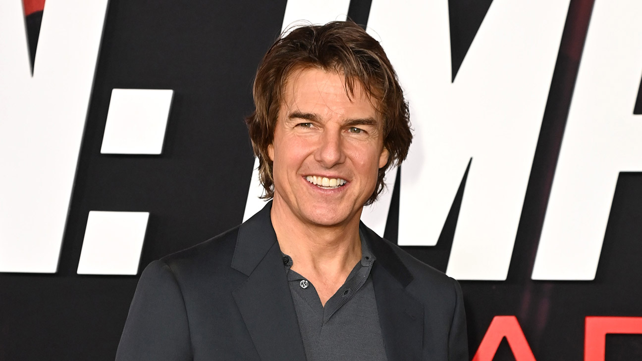 AI Video of Tom Cruise Fighting Brad Pitt Has Top Writer Warning: “It’s Likely Over for Us”