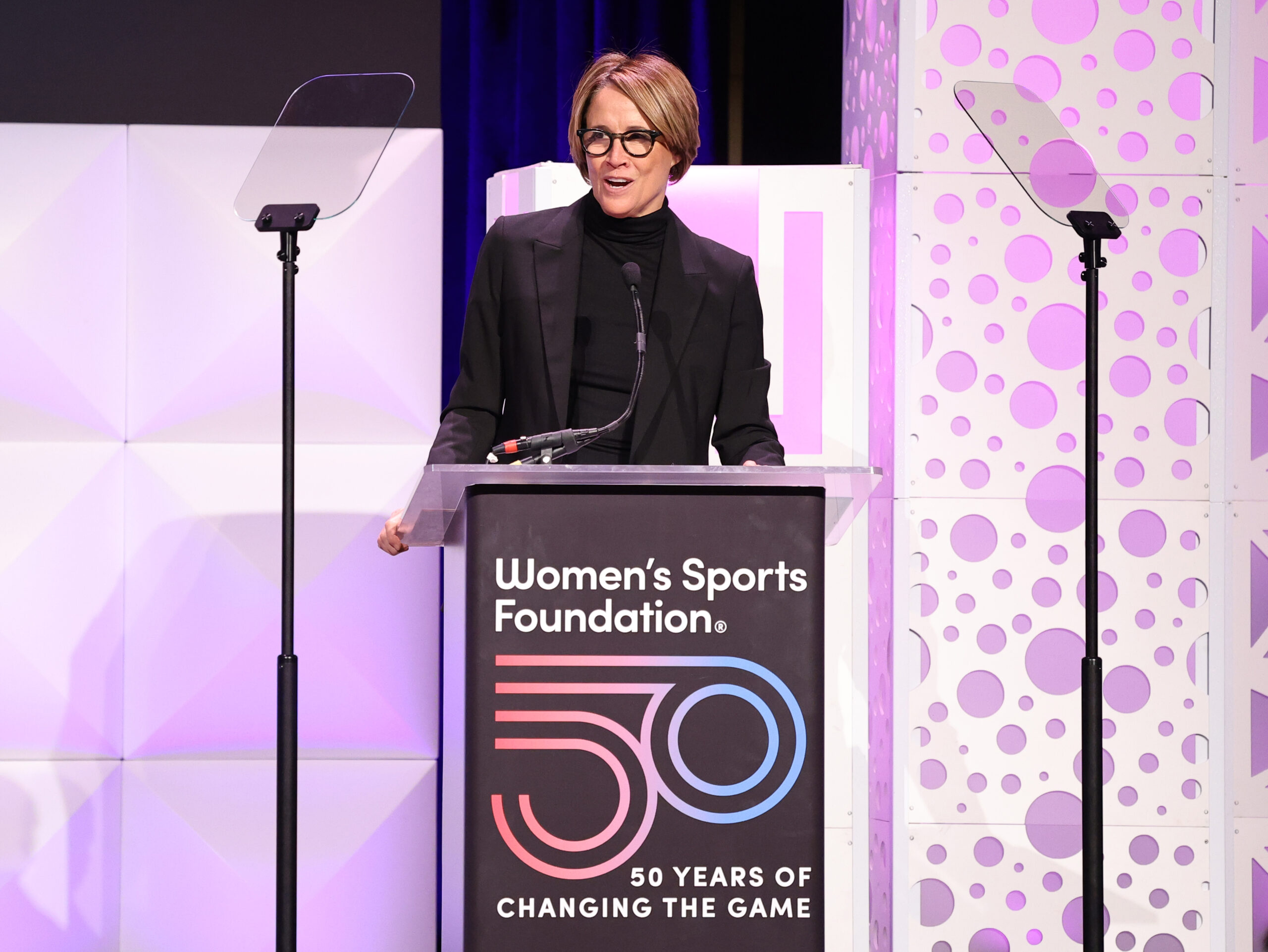 Five Things to Know About 2026 Winter Olympics Host Mary Carillo
