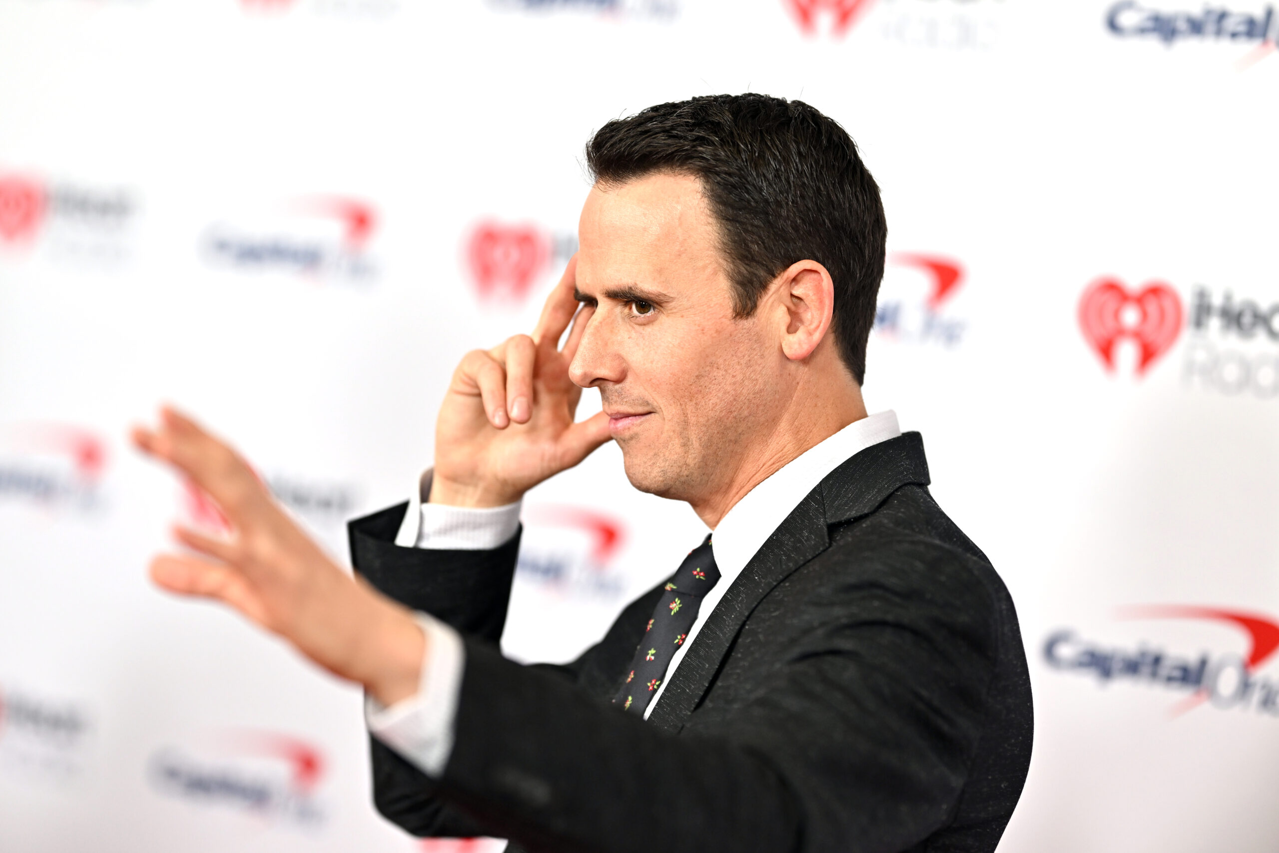 Mentalist Oz Pearlman Tapped As Entertainer for This Year’s White House Correspondents Dinner