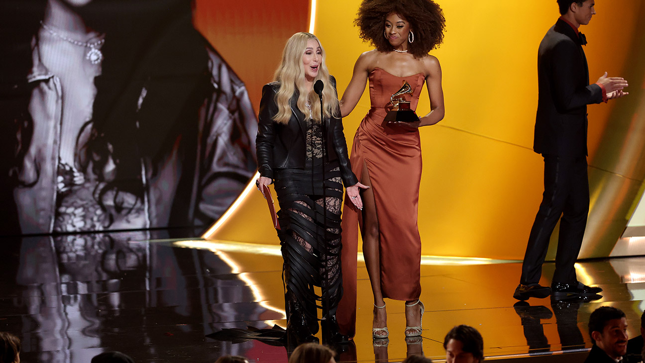 Cher Mixes Up Grammy Win, Seemingly Forgets to Present Category After Accepting Lifetime Achievement Award