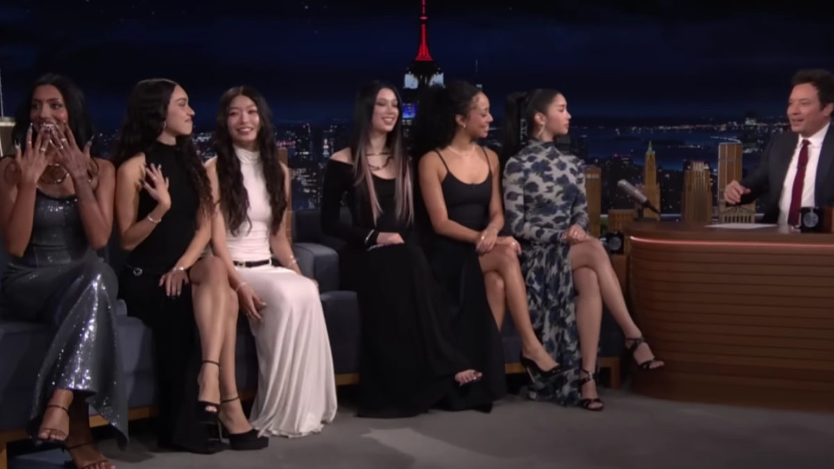 KATSEYE’s Yoonchae Met BLACKPINK’s Rose at the Grammys—and Froze in the Cutest Way