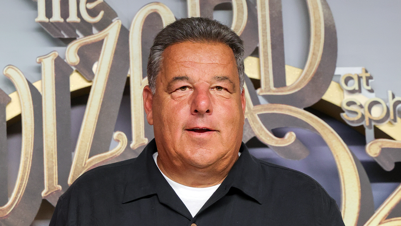 ‘The Sopranos’ Star Steve Schirripa Claims Someone on Set Was “Selling Information” About Storylines