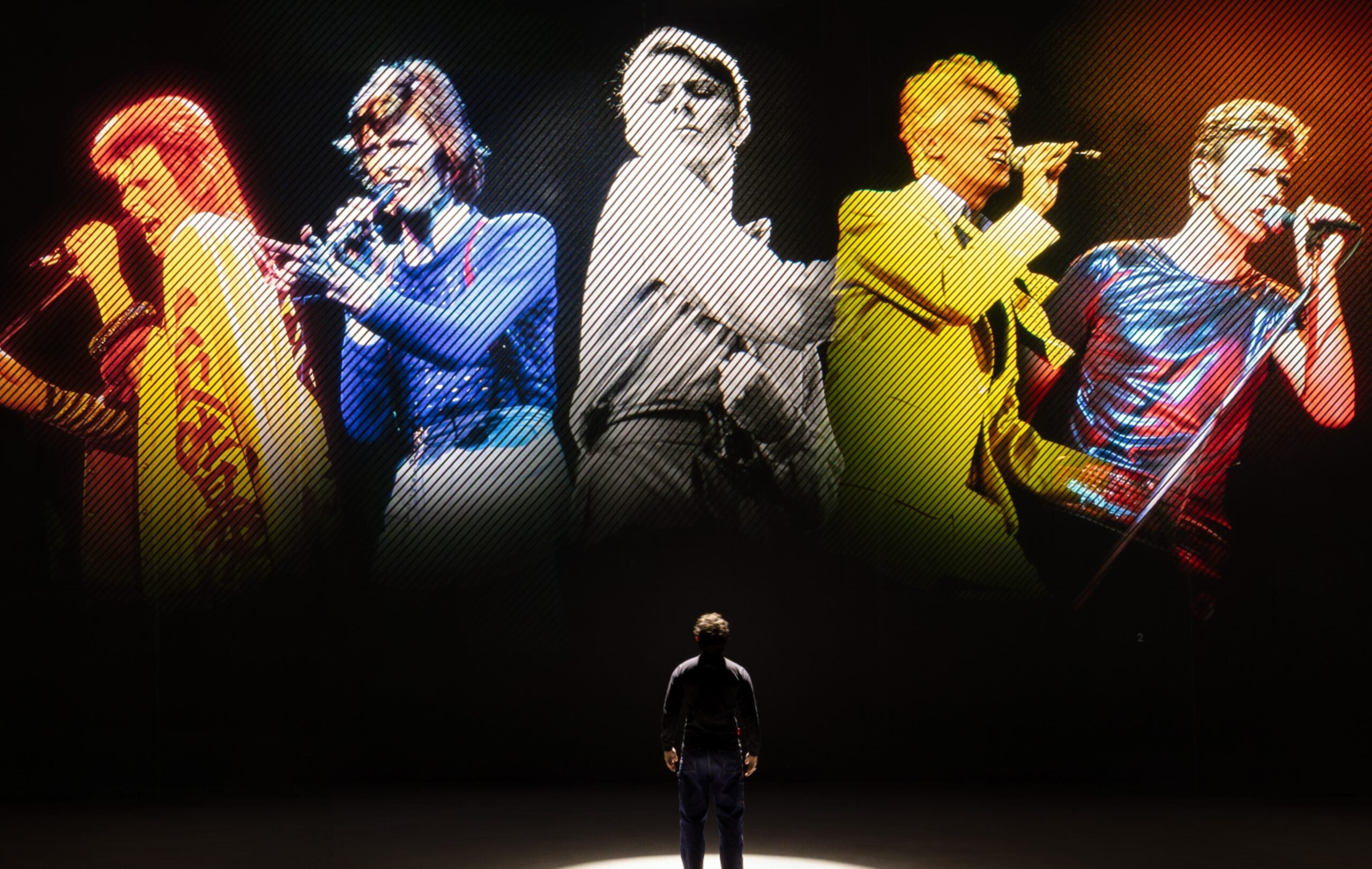First Look: David Bowie Gets Immersive Multimedia Experience First Look: David Bowie Gets Immersive Multimedia Experience