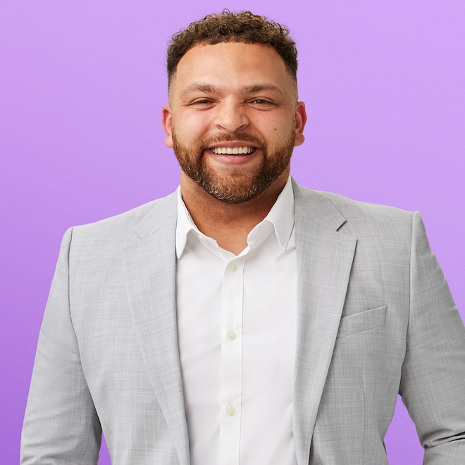 Why Love Is Blind Season 10’s Devonta Broke No Phones Rule in the Pods